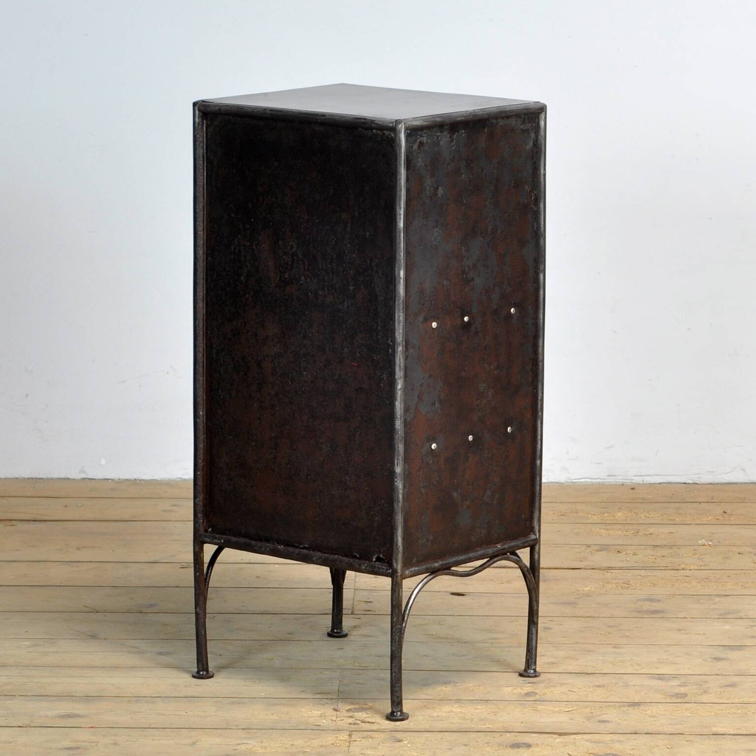 Table de Chevet en Fer, 1920s