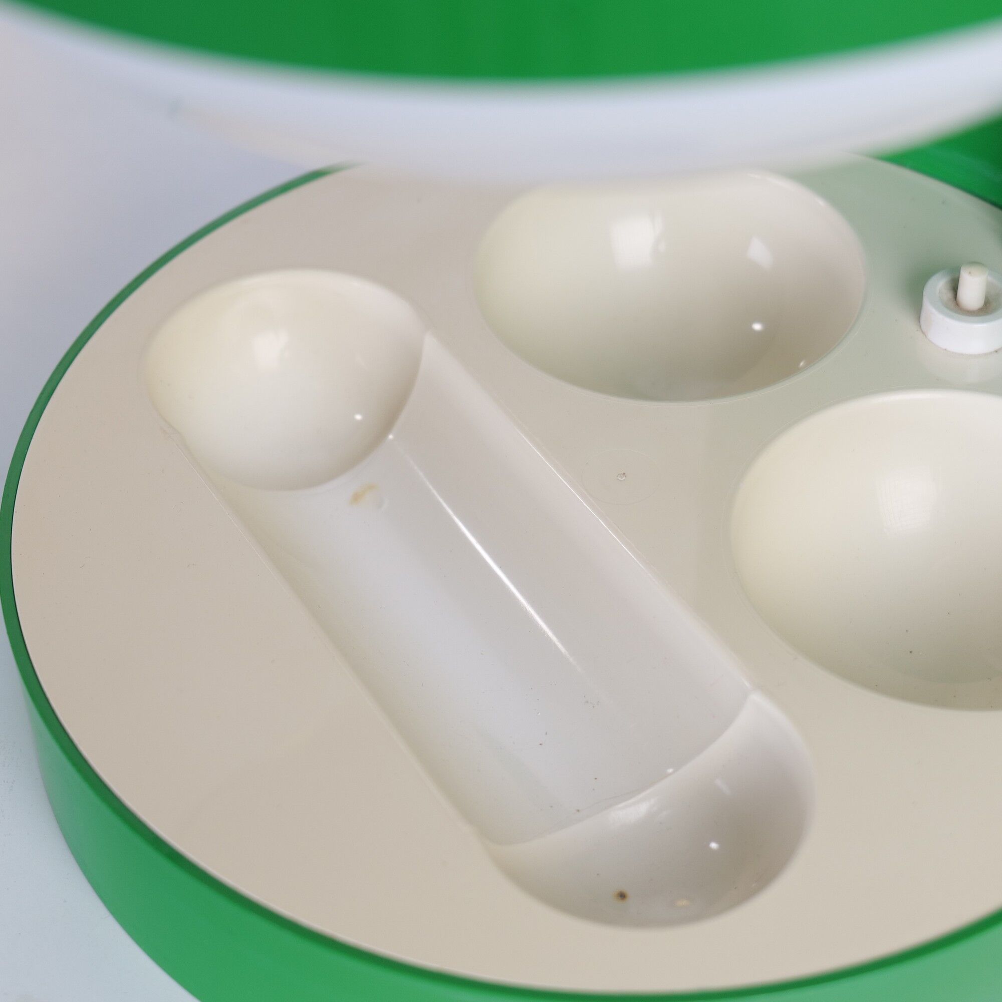 Green KD 29 lamp by Joe Colombo for Kartell