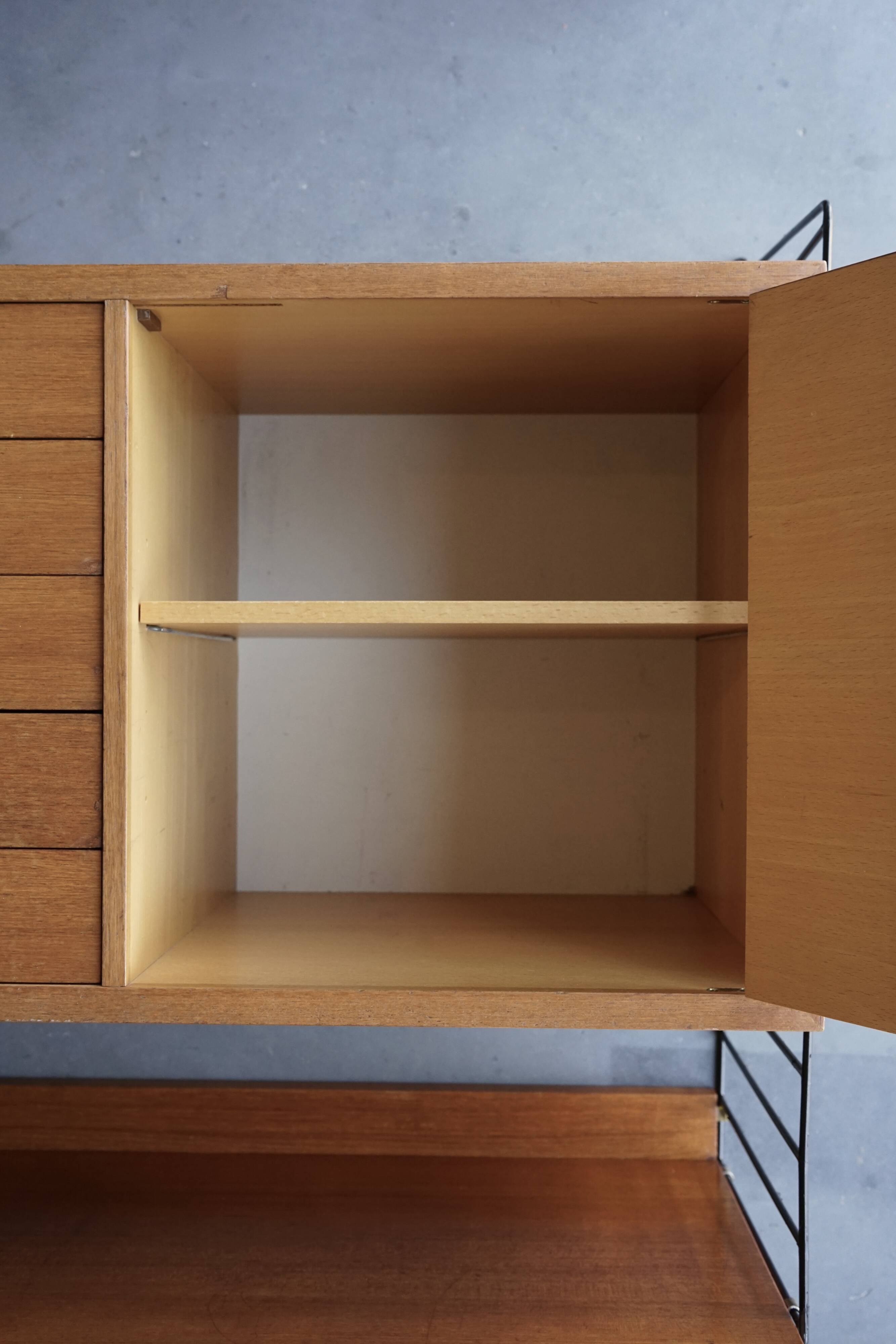 Etagère murale vintage par Nisse Strinning pour String AB, années 1960