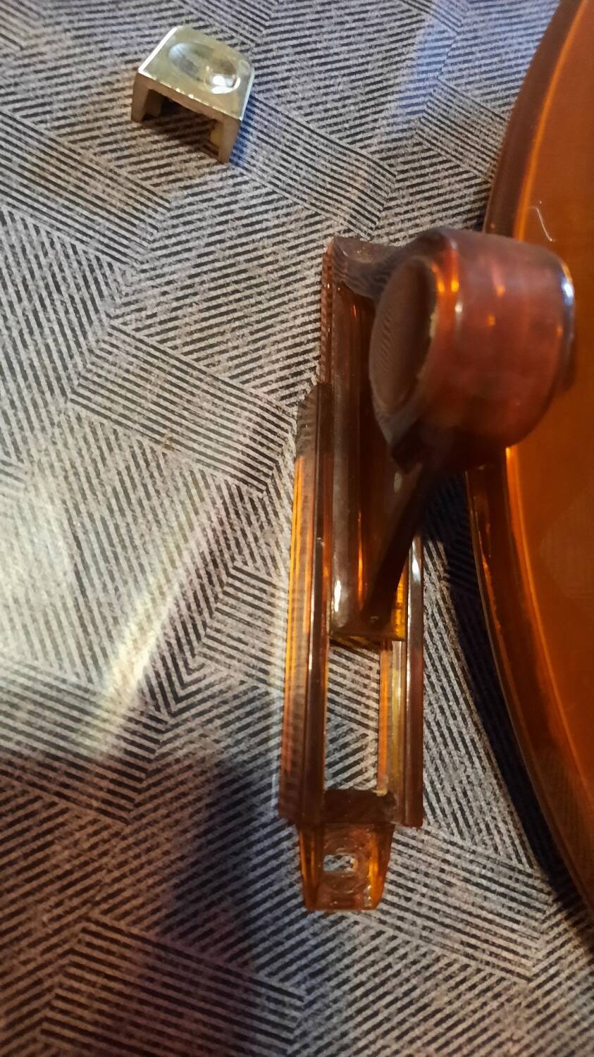 Ensemble 2 miroirs et 2 porte manteau année 70