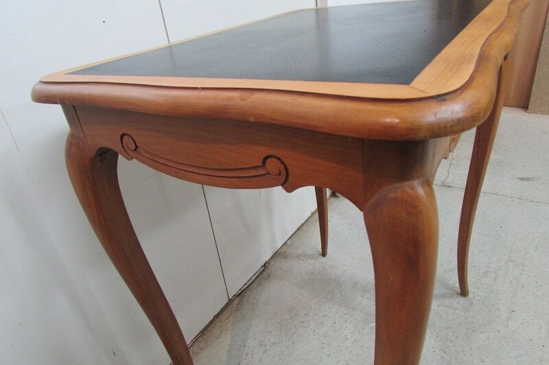 Flat desk in Louis XV style