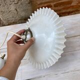 Opaline suspension rises and falls