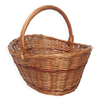 Red line rattan basket