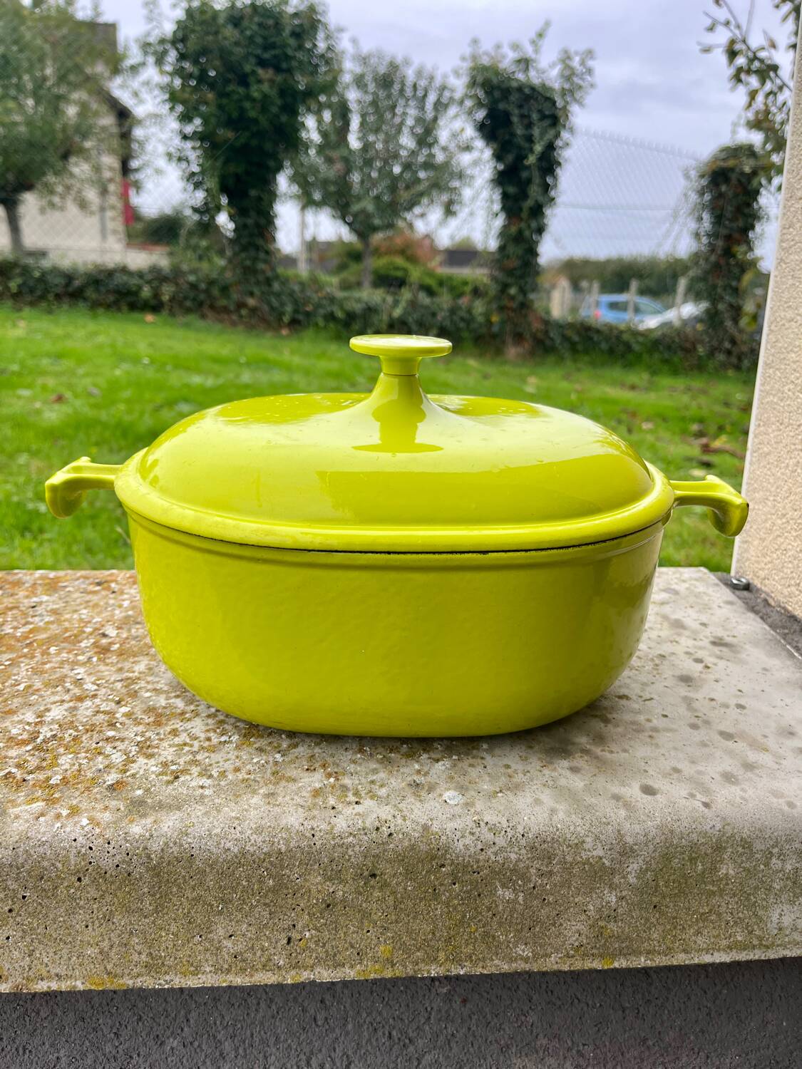 Vintage cocotte le creuset Mama 25 par enzo mari