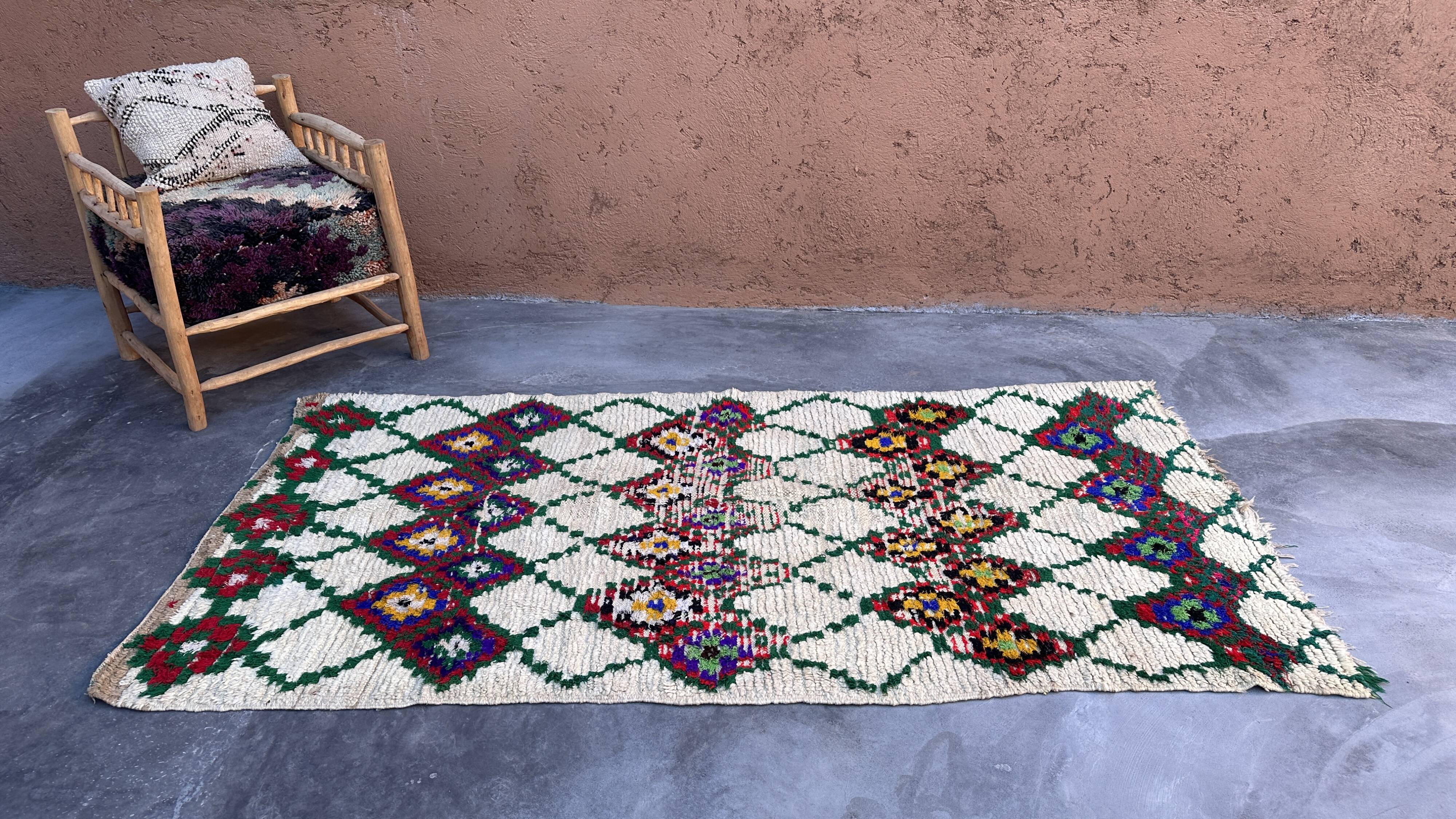 Colorful moroccan rug - 131 x 250 cm