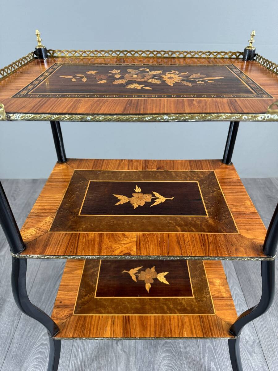Marquetry shelf, Napoleon III style, 19th century