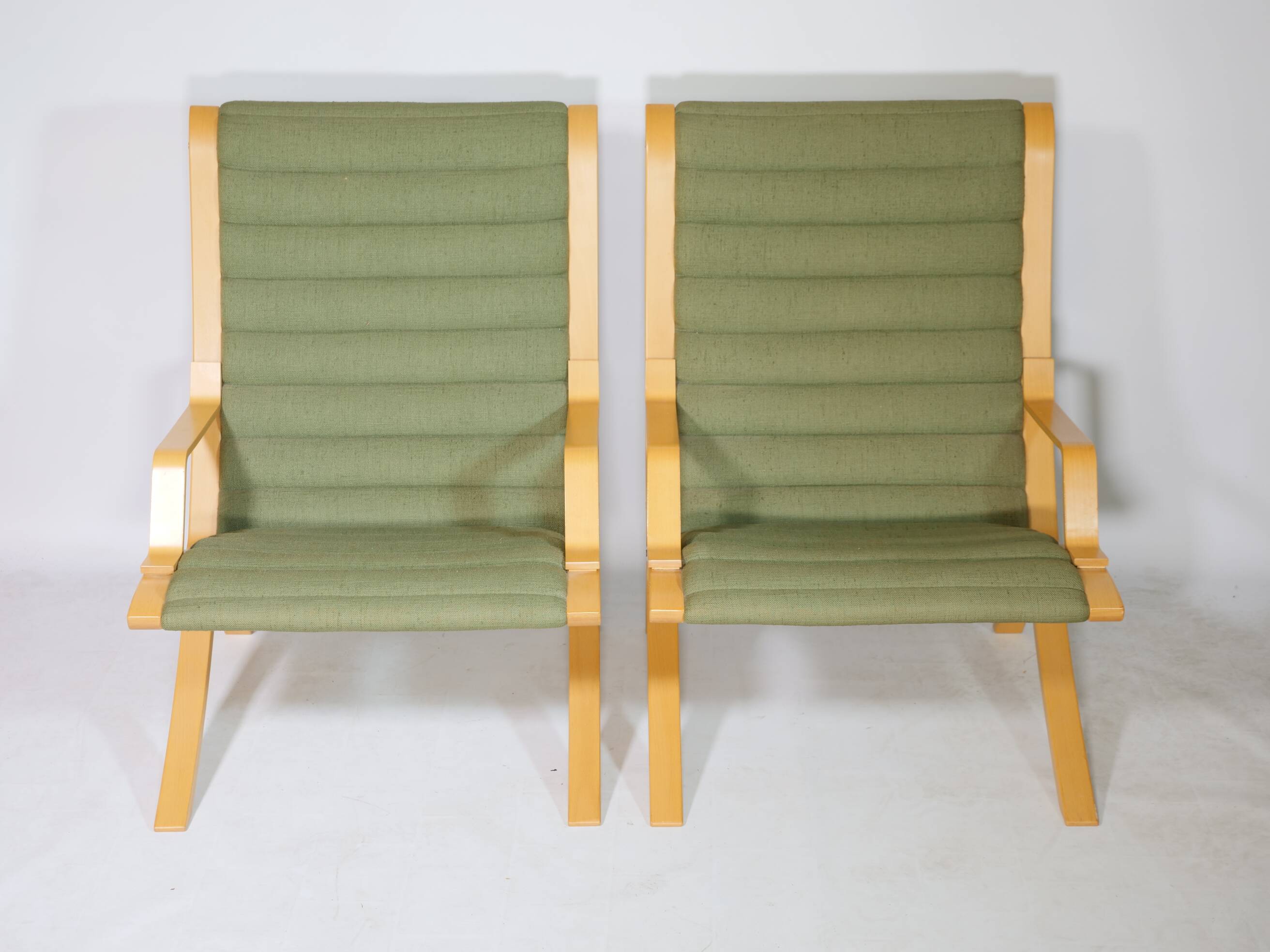 2 fauteuils danois par Fritz Hansen