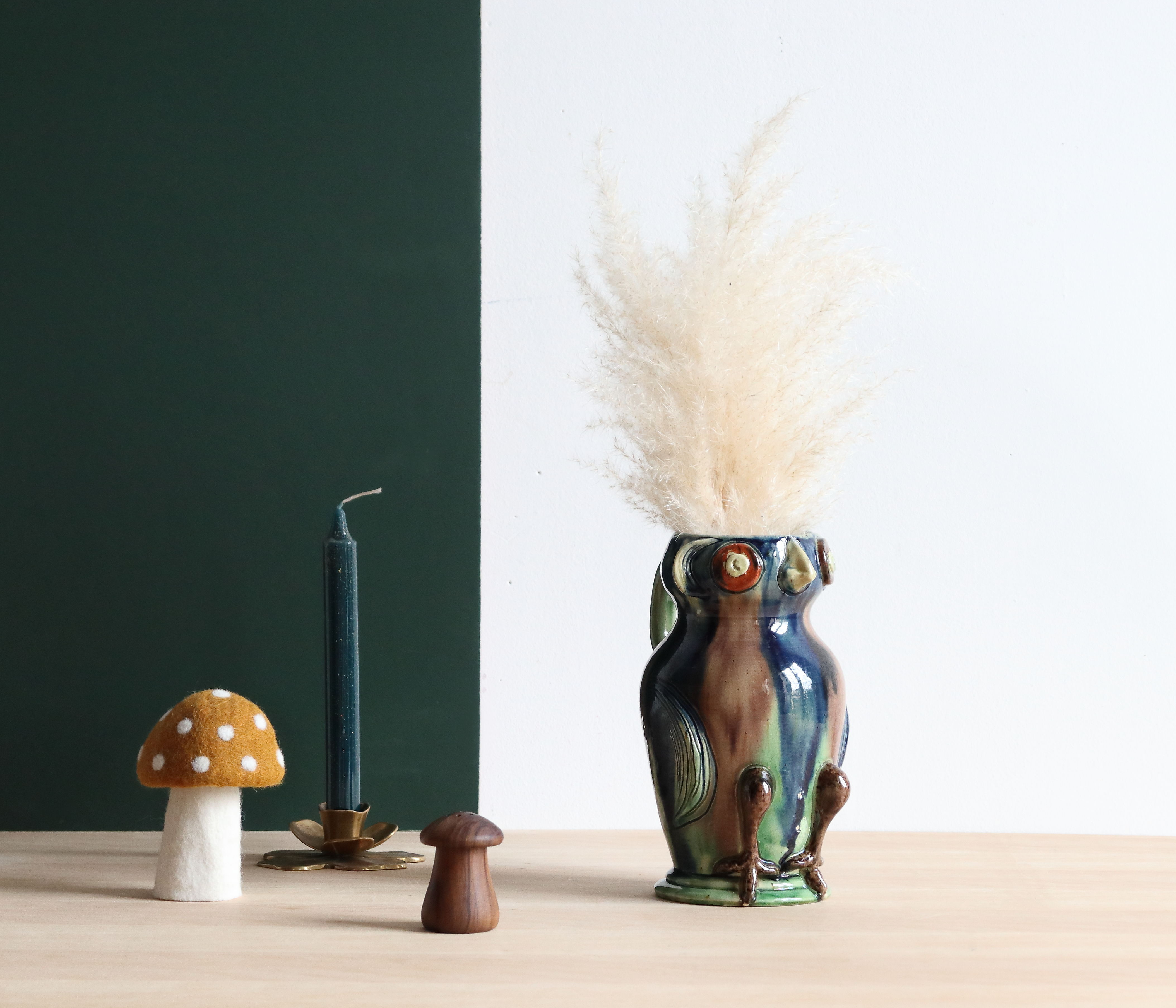 Zoomorphic ceramic owl vase in Flanders earth, Torhout Belgium, Art Nouveau period