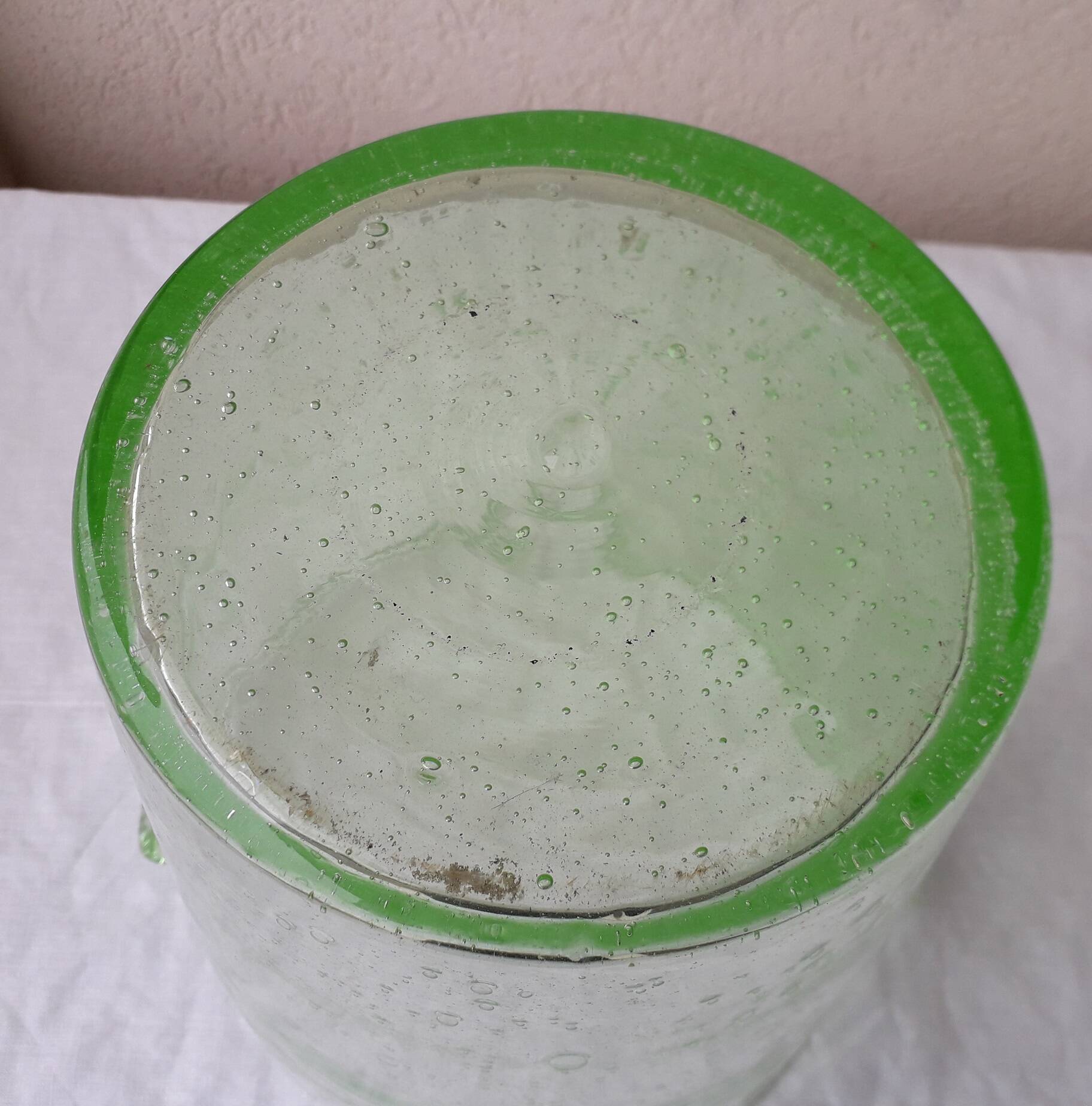 Bubble glass champagne bucket