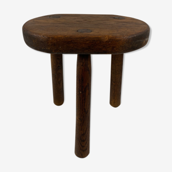 Tripod wooden farm stool