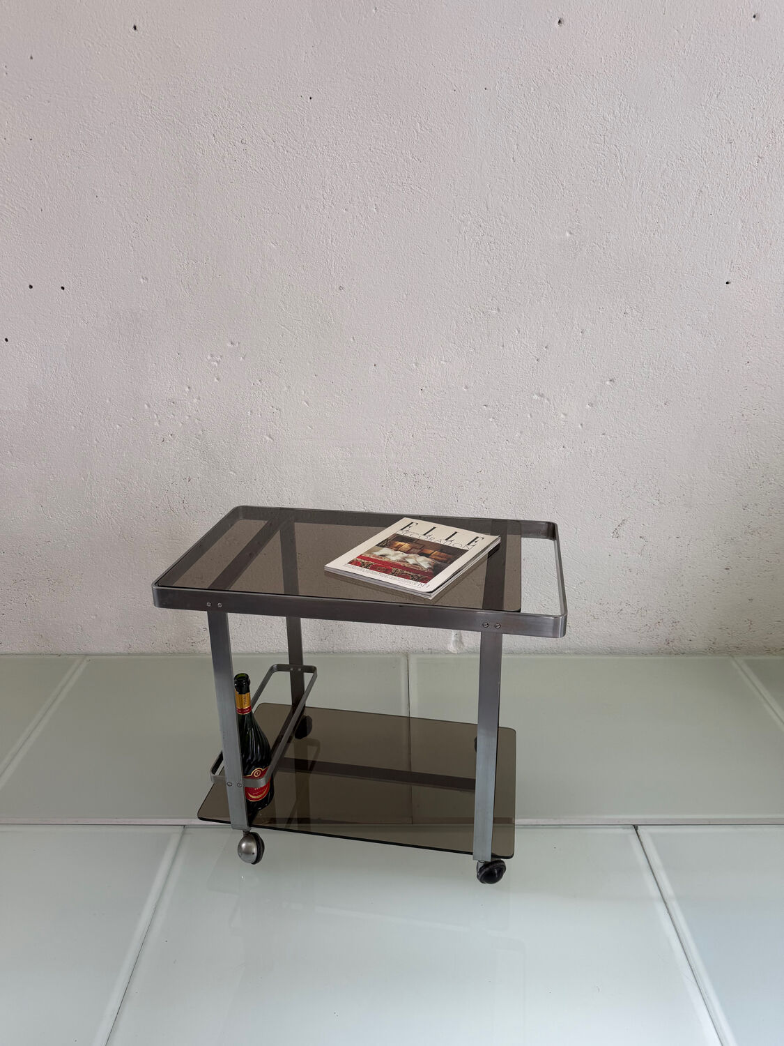 Metal dessert table