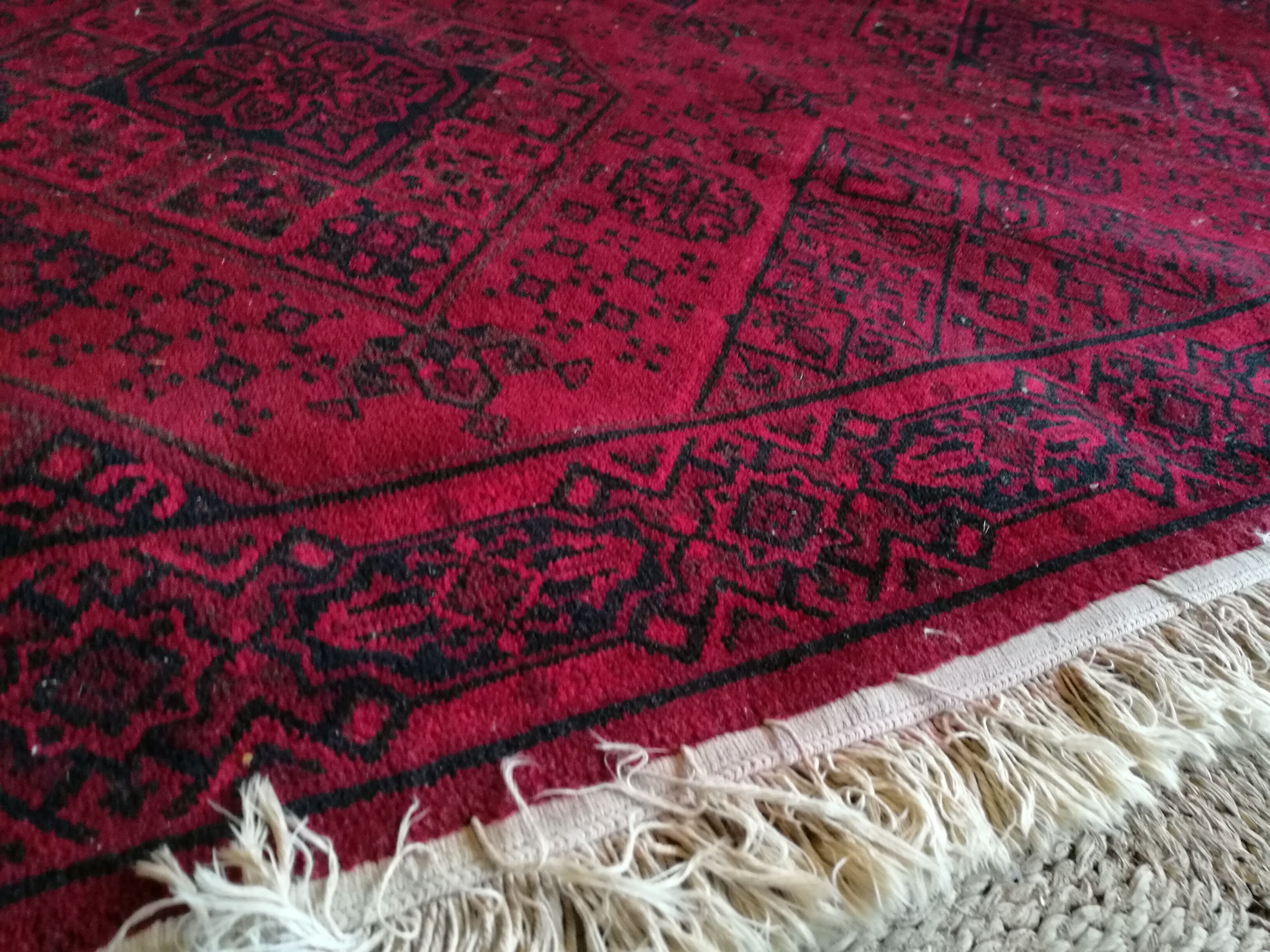 Red wool carpet 160x220cm