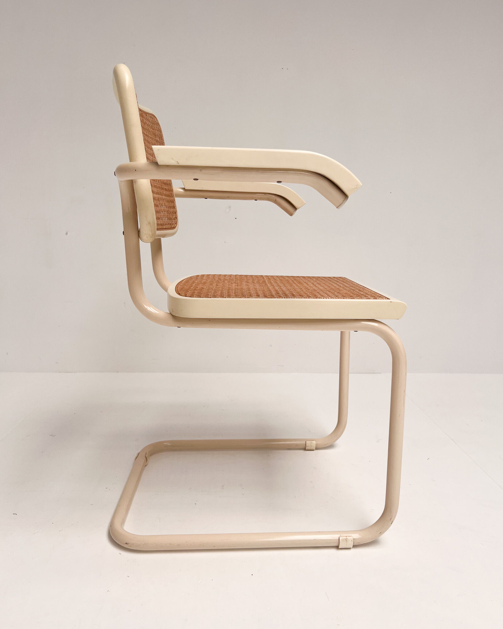 Set of 4 webbing Italian design chairs, 1980s