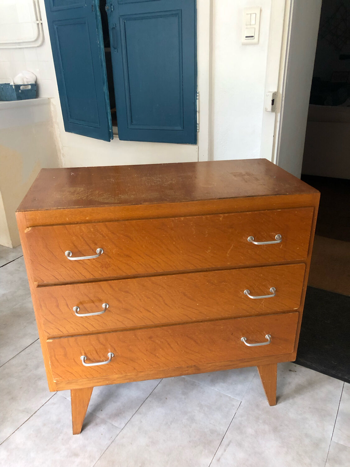 1960 chest of drawers