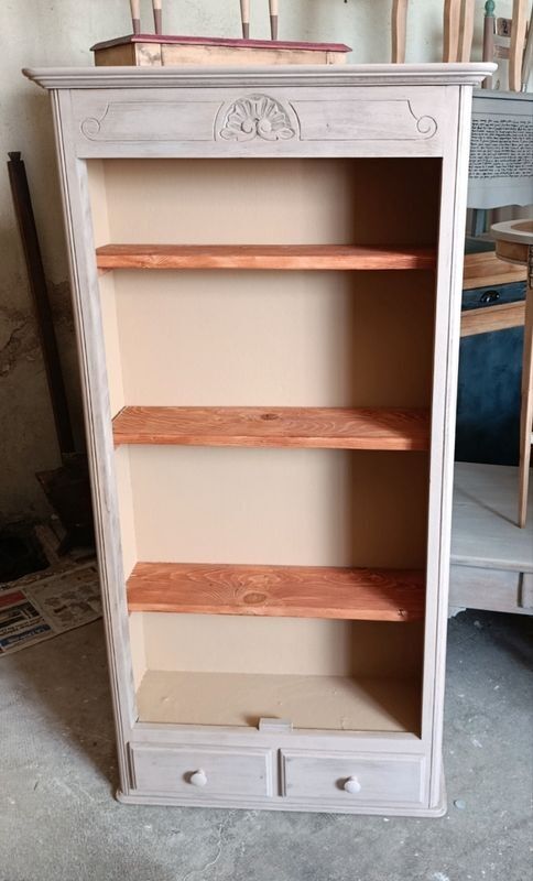 "Déliséa" shelf