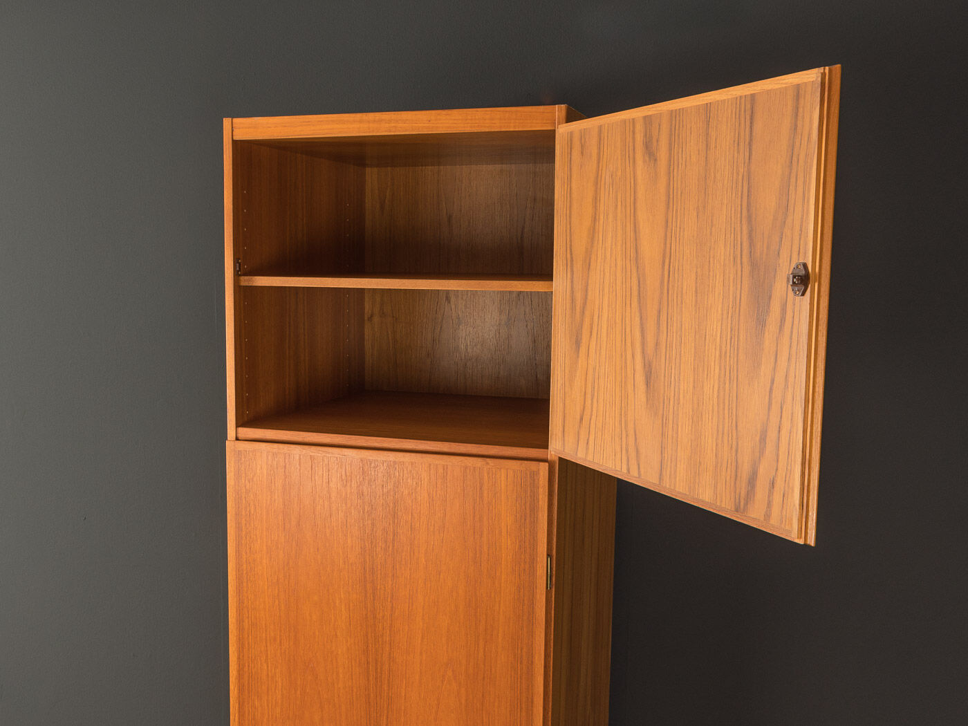 1960s wardrobe, Omann Jun