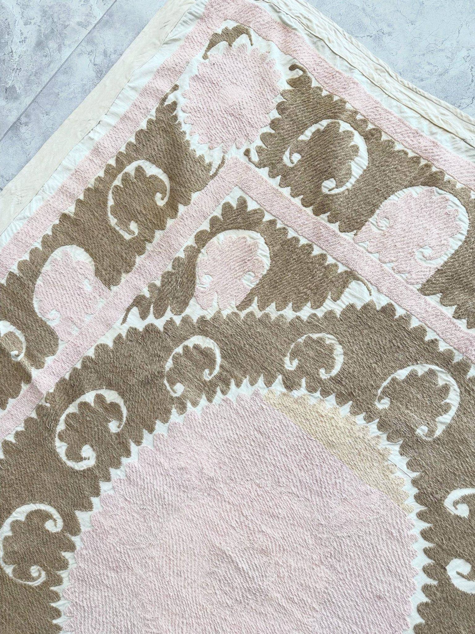 Vintage hand-embroidered tablecloth 137x142 cm