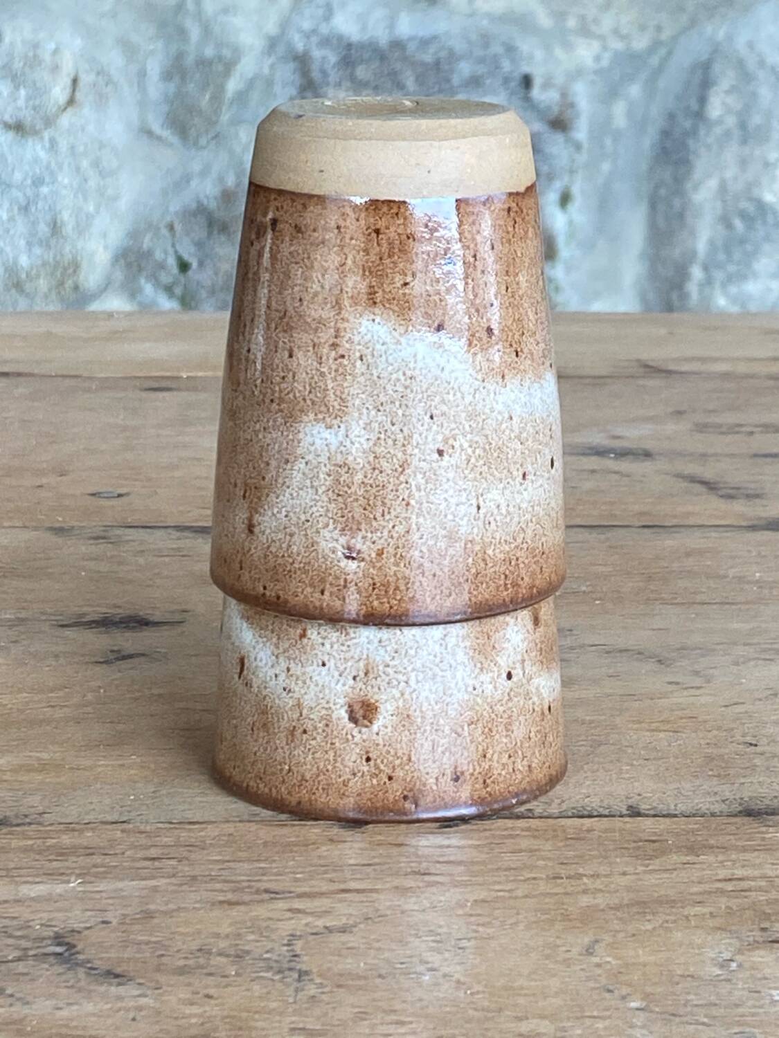 2 stoneware mugs by Roger Jacques