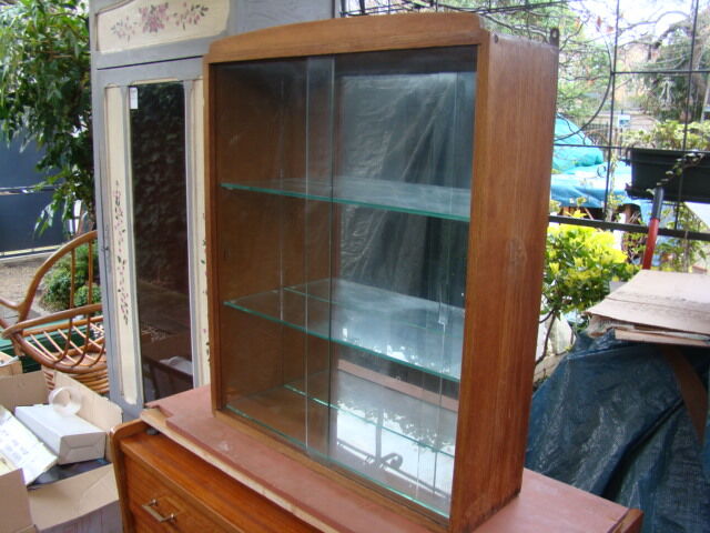 Armoire vitrine vintage 60/70 Selency