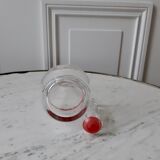 Carafe vintage rouge