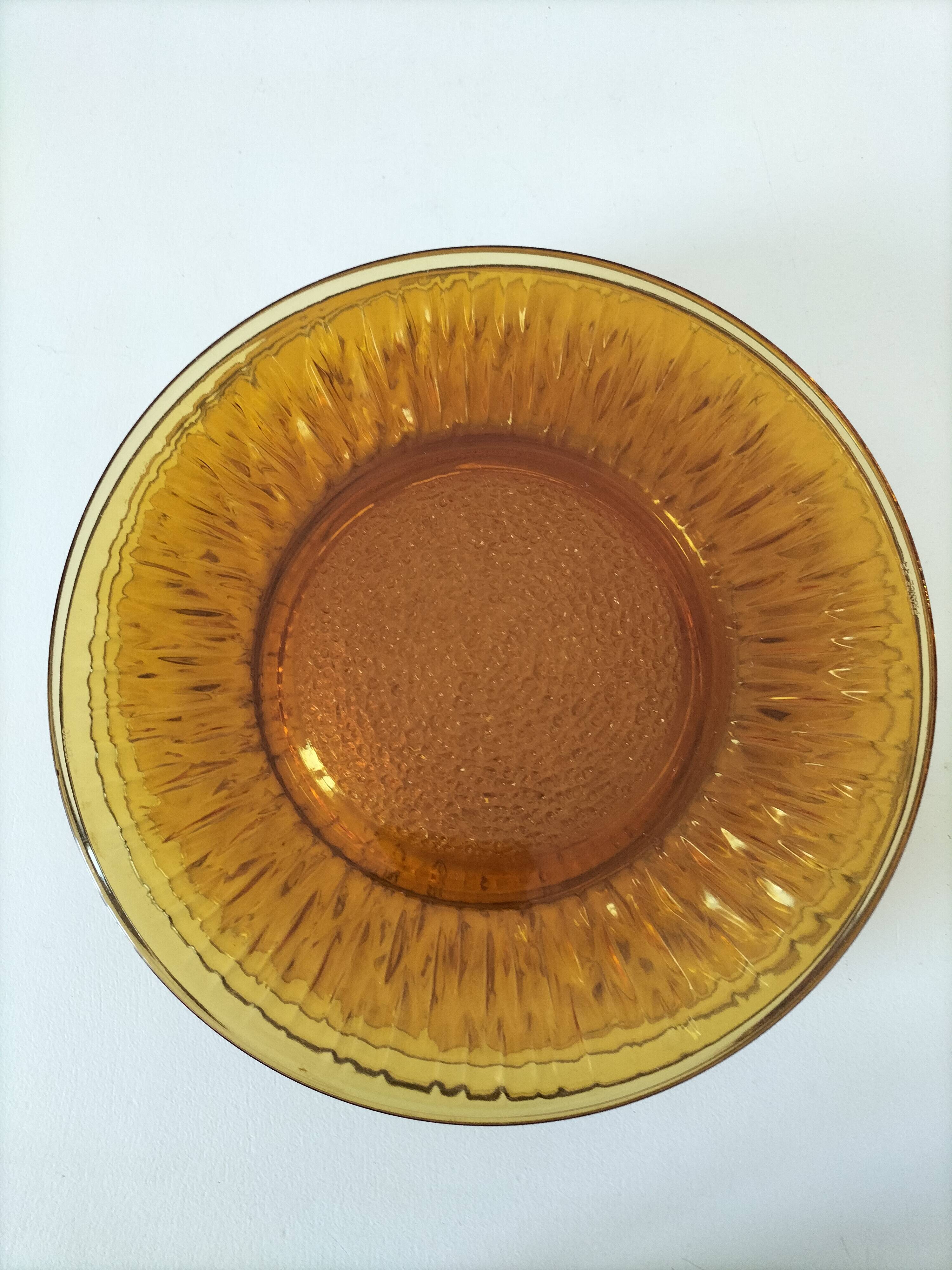 Set of 6 pressed glass dessert plates with sunflower motif Vereco