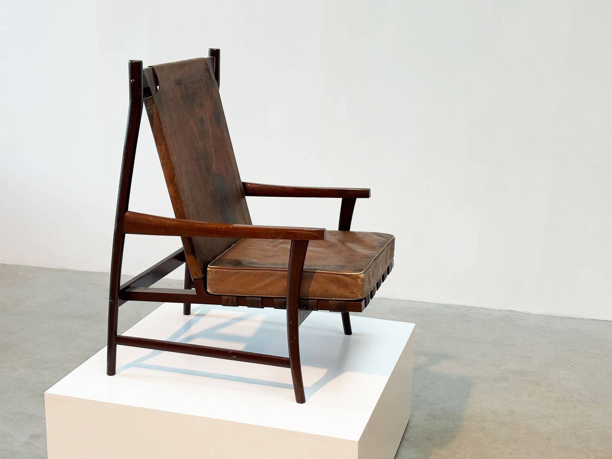 Fauteuil de salon brésilien des années 1950