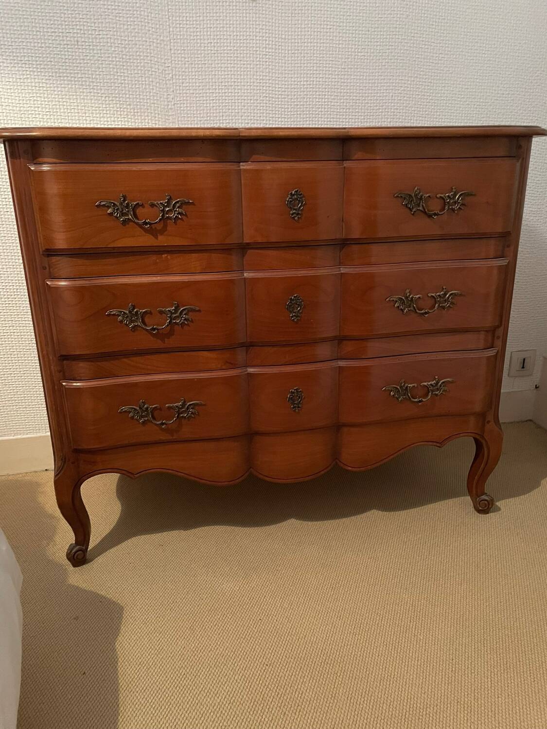 Cherrywood chest of drawers