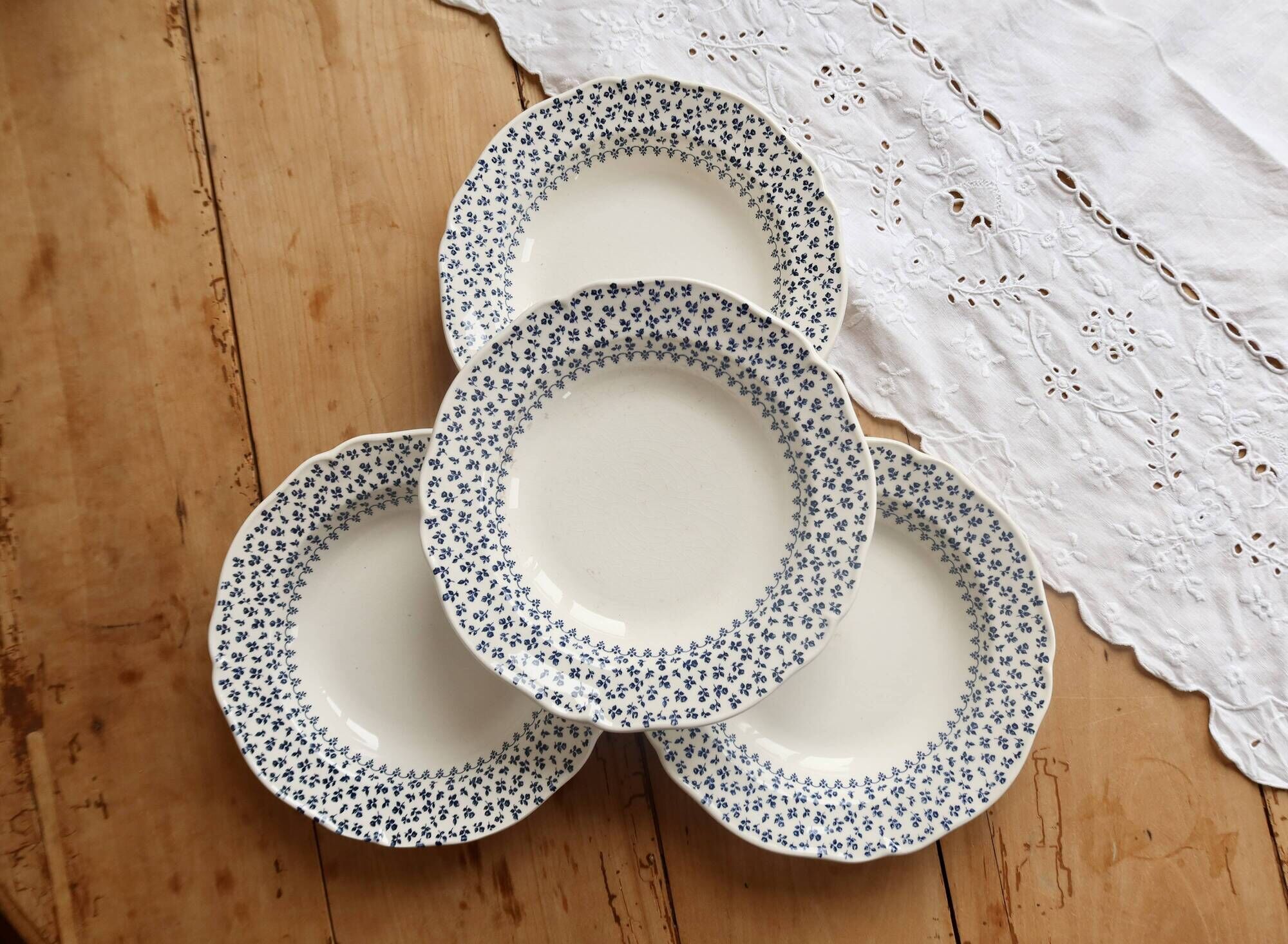 4 vintage Gien deep plates – Ivory earthenware with blue flowers