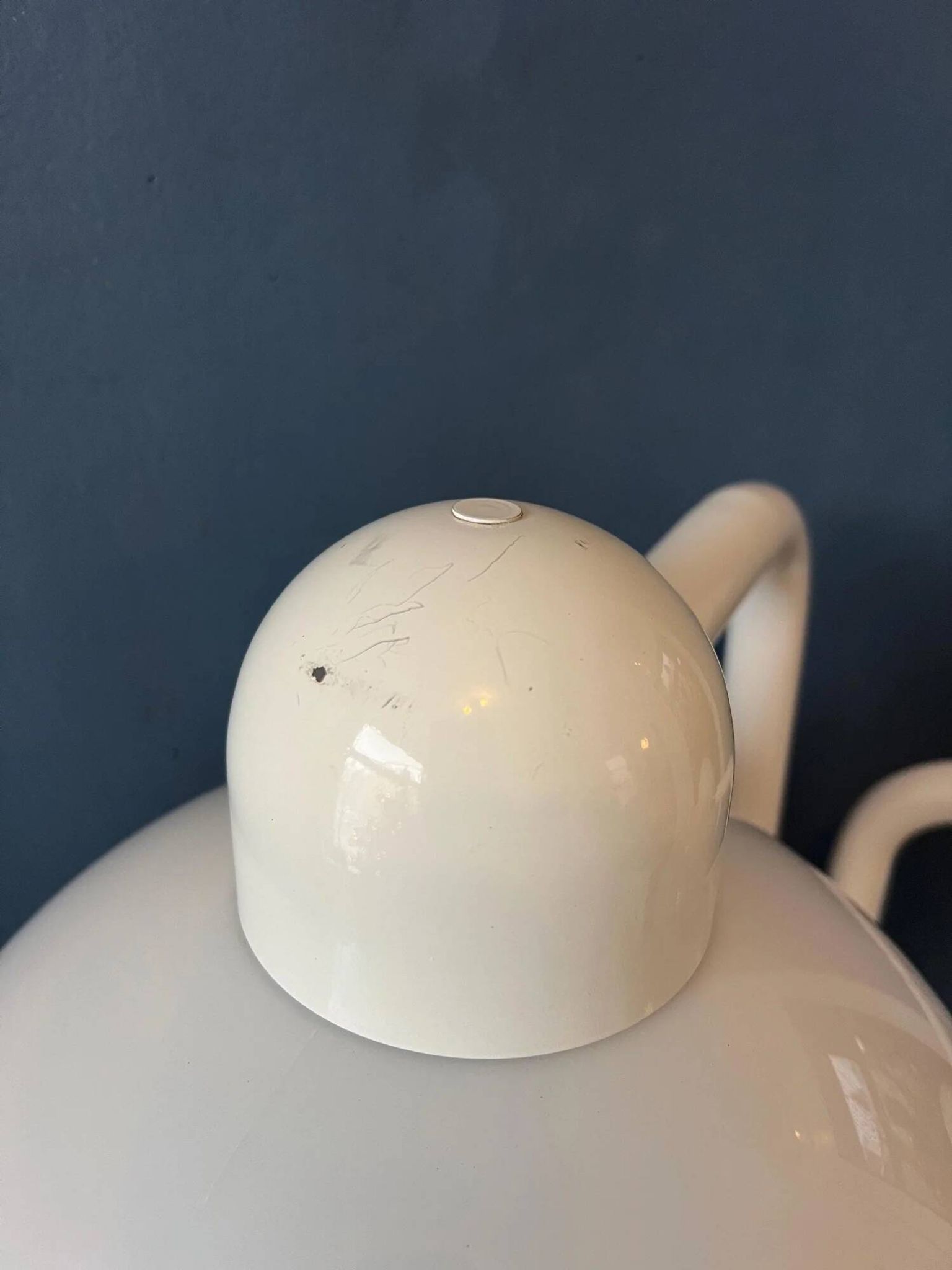 Lampadaire vintage en verre acrylique blanc style spatial