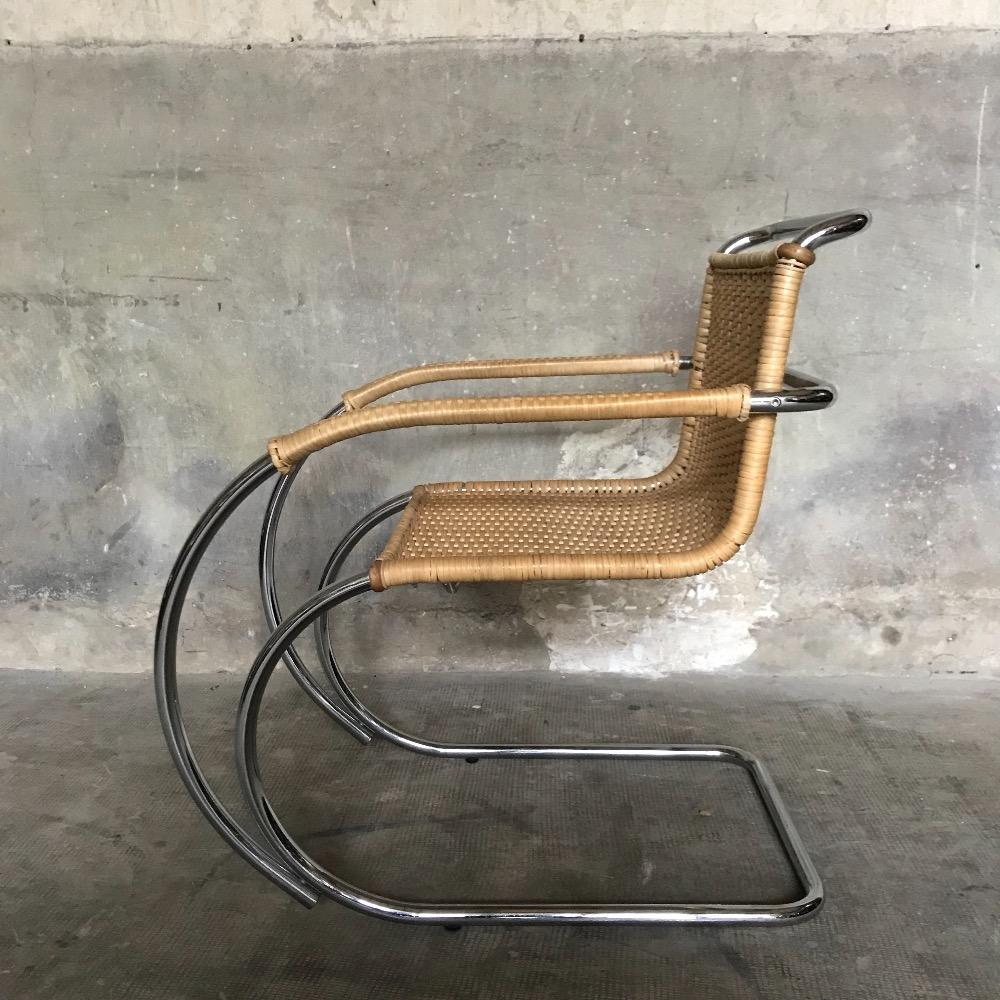 Set of 4 chairs Mies Van Der Rohe MR20