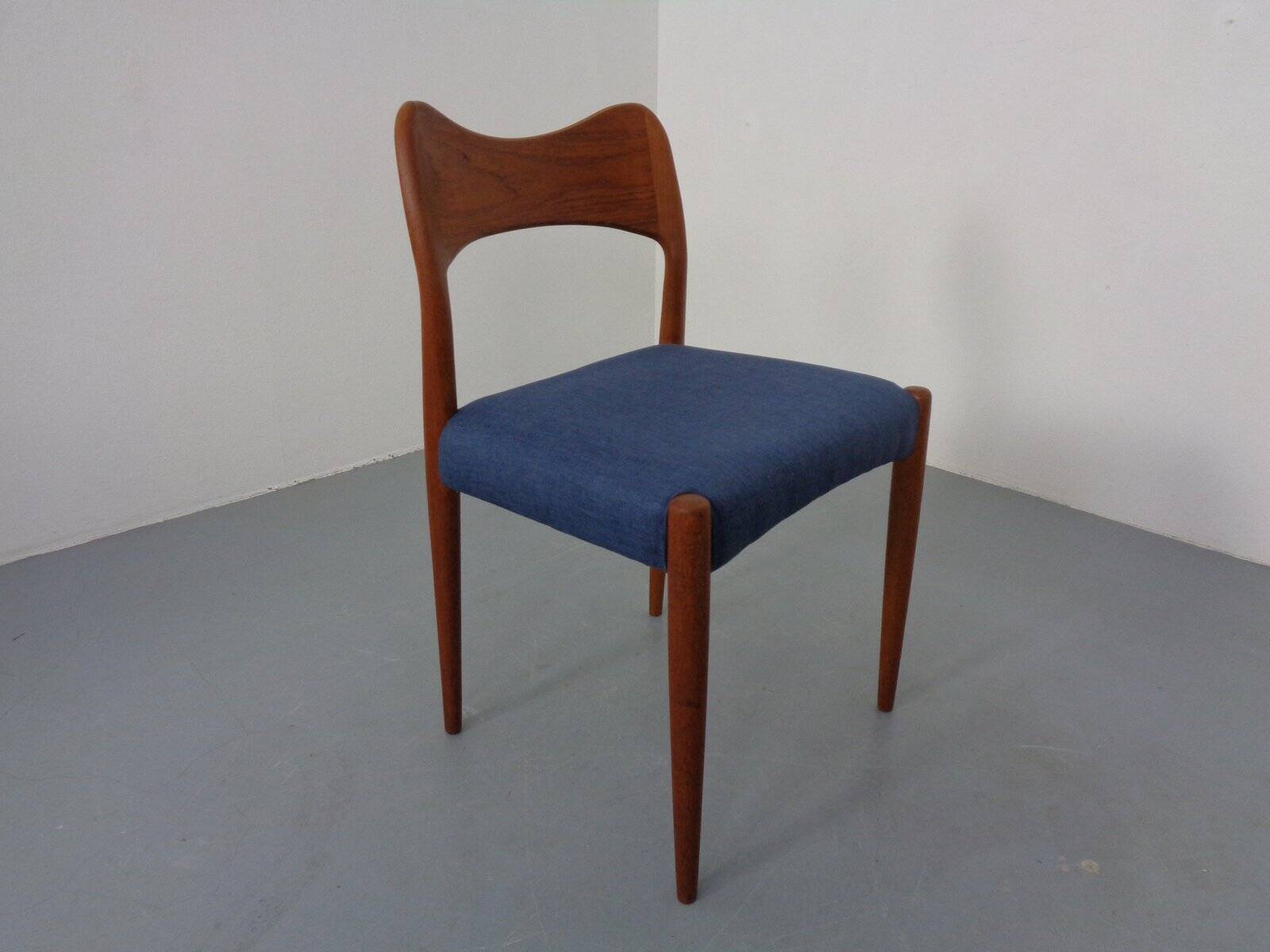 Model 308 Chair by Arne Hovmand-Olsen for Mogens Kold, 1956