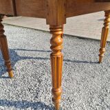 Table 4 legs in oak with 2 extensions