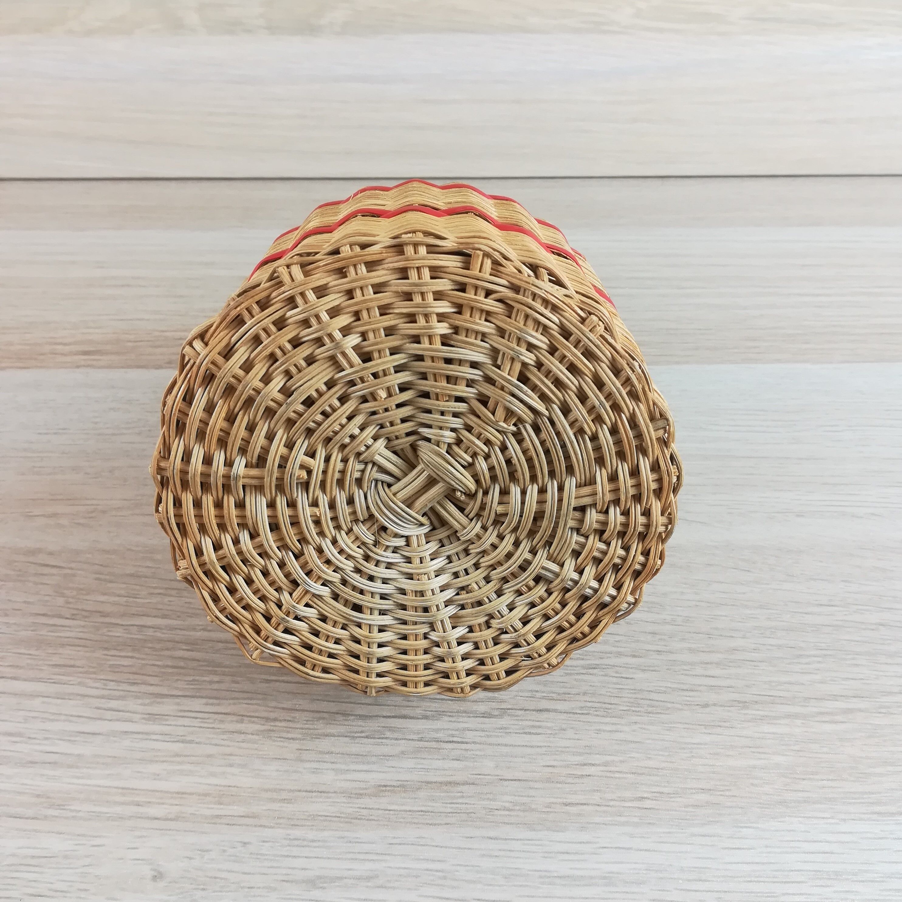 Rattan wrap bottle