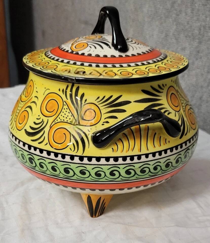 Mont Saint Michel pottery by Breitz: ceramic soup tureen 1960