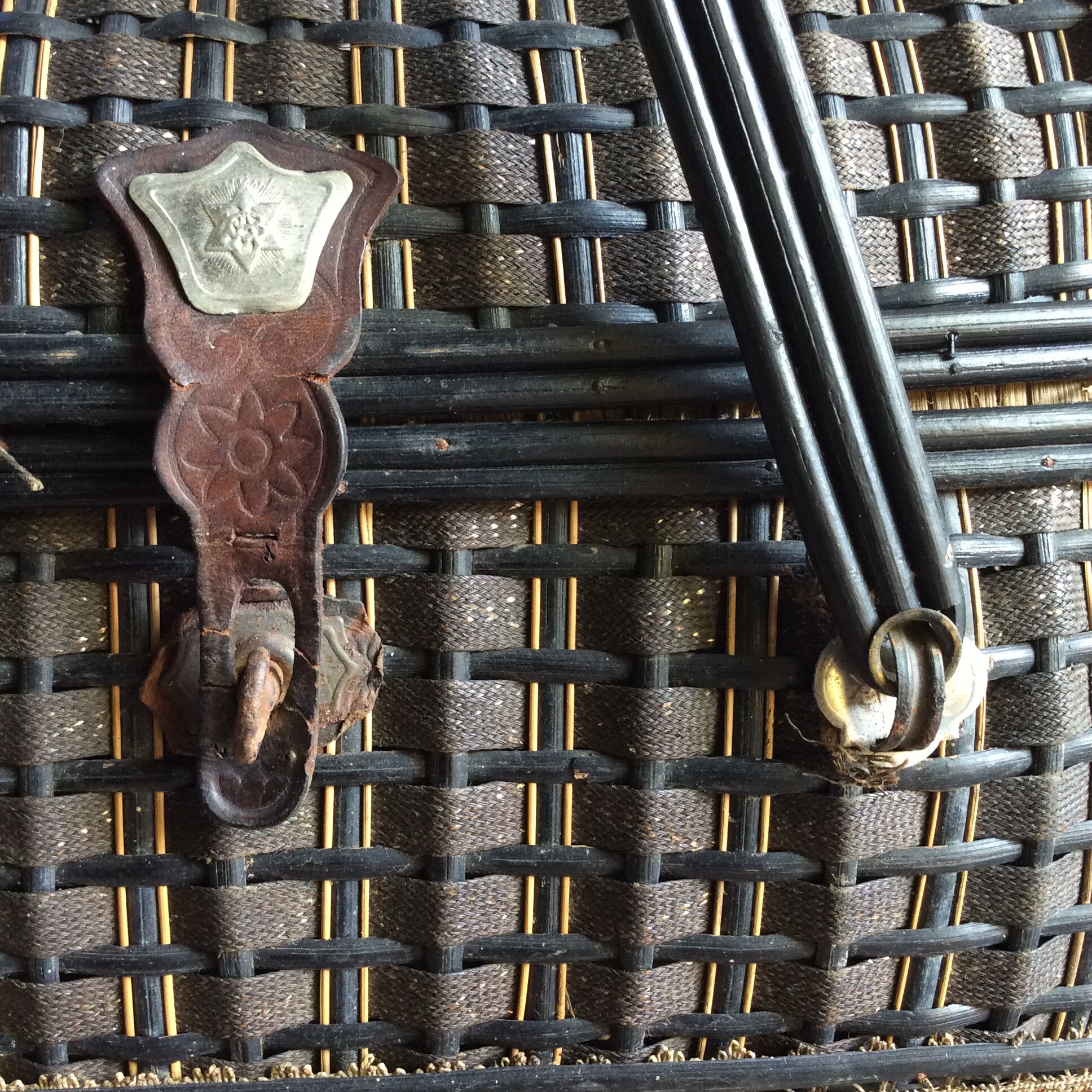 Old Bressan basket in blackened rattan