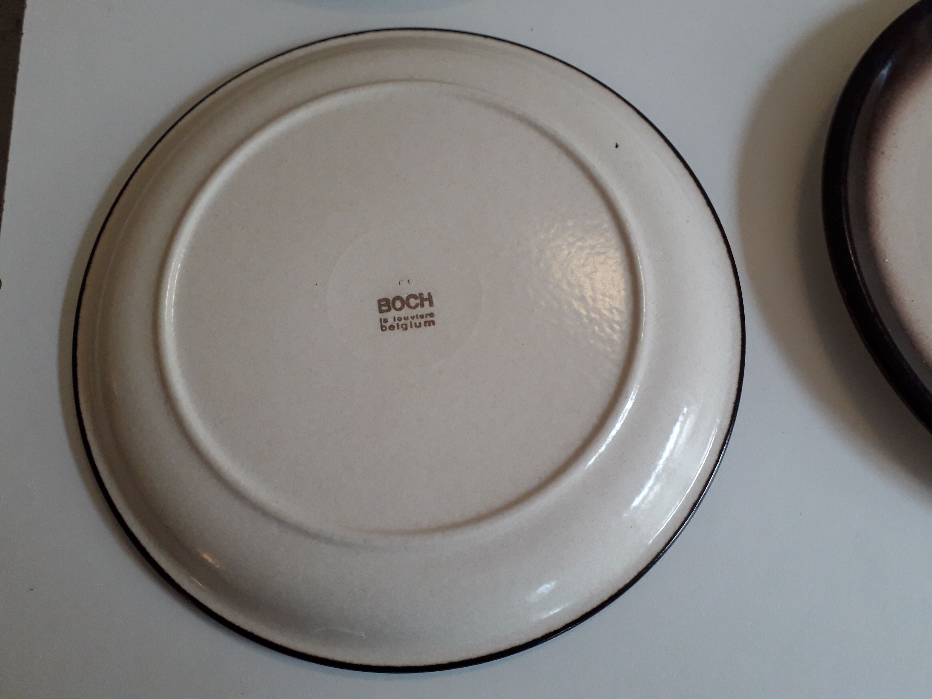 Set of 6 dessert plates La Louvière Belgium