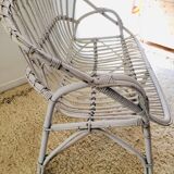 White rattan bench