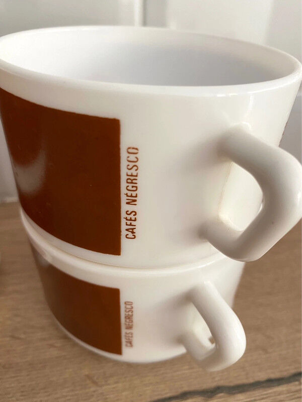 4 tasses Arcopal Cafés Negresco
