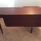 Bureau scandinave des années 50-60 en noyer