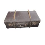 Vintage travel suitcase / trunk / chest