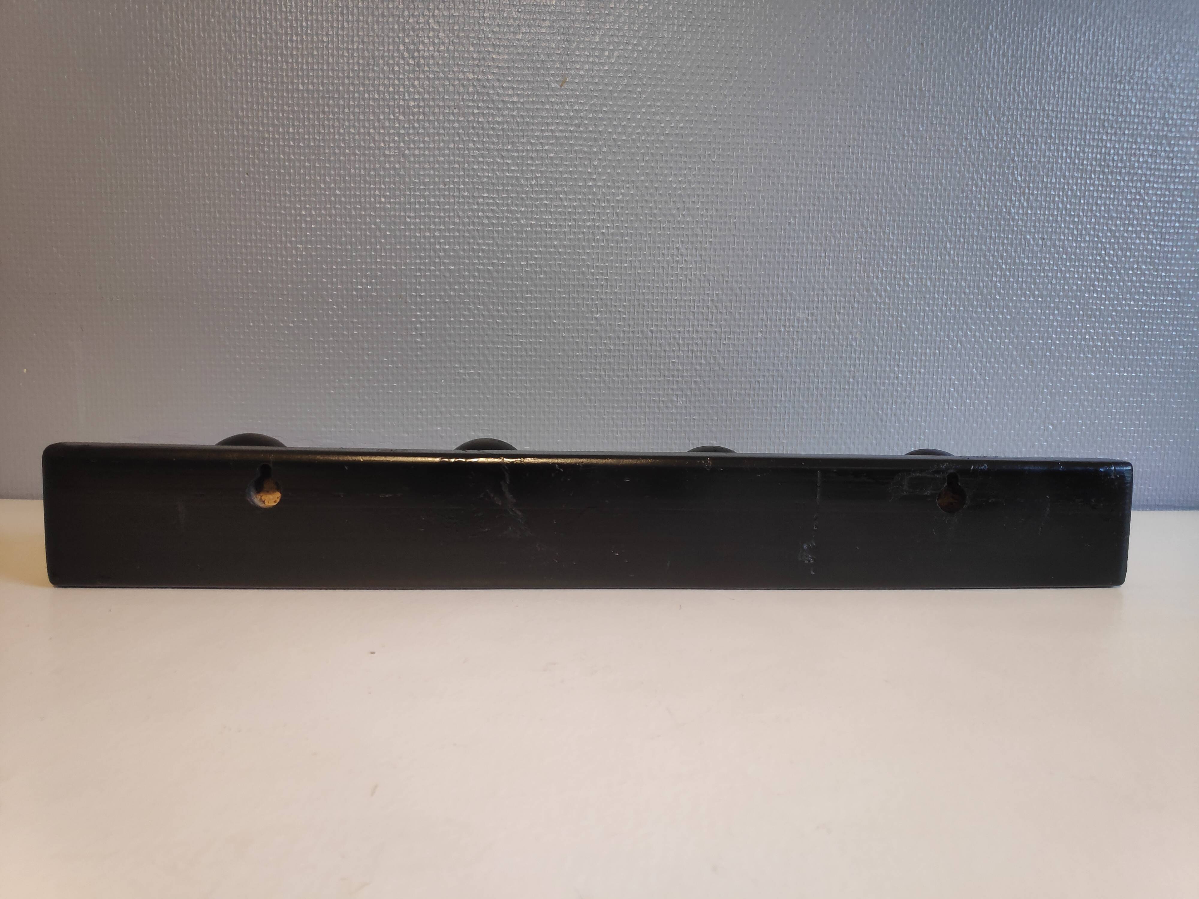 Porte-manteaux vintage en bois noir 4 patères