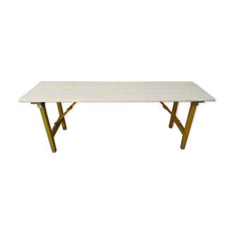Folding brewery table