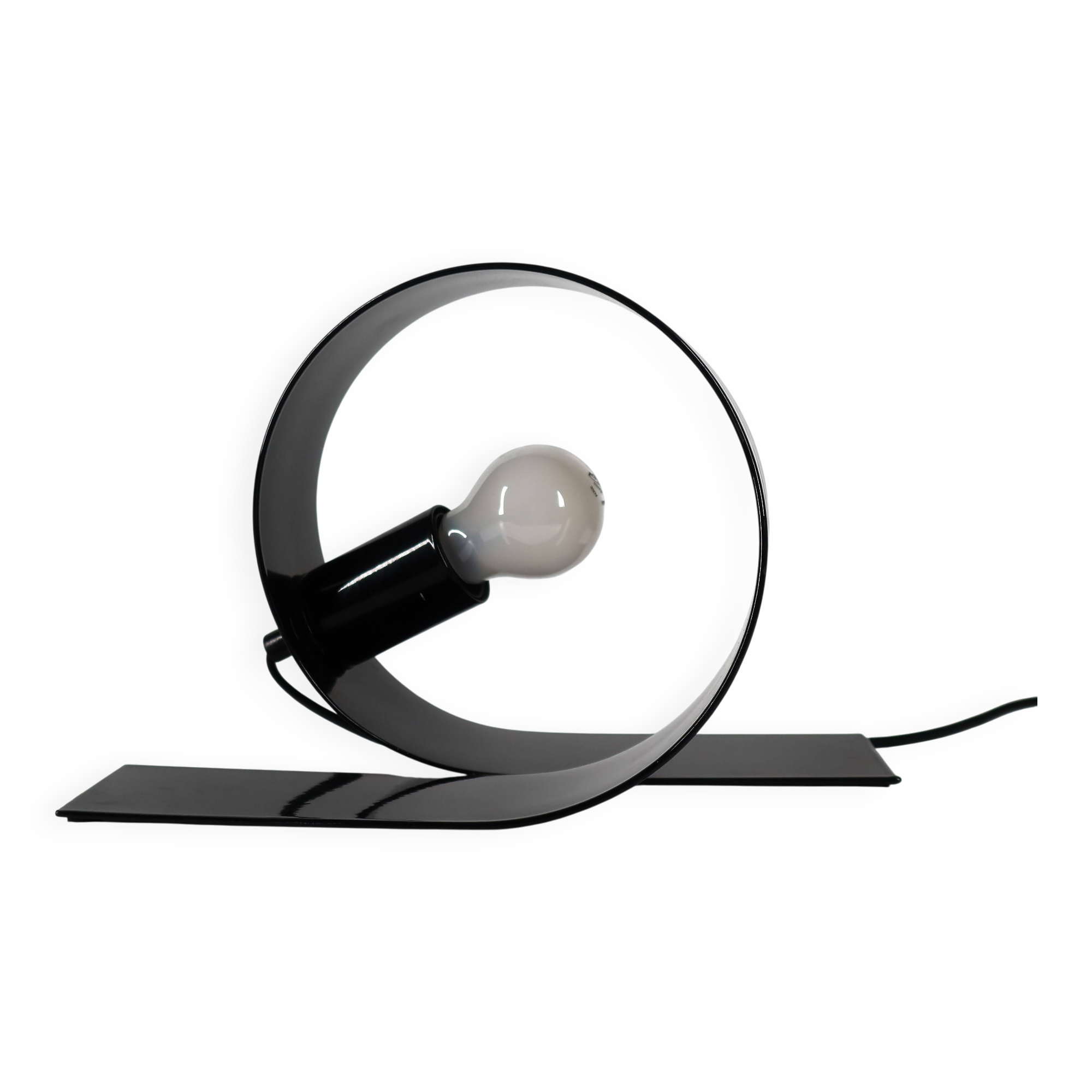 Massive Looping Table Lamp