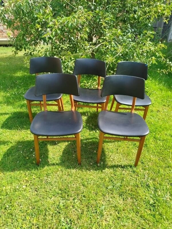 Lot de 5 chaises scandinaves