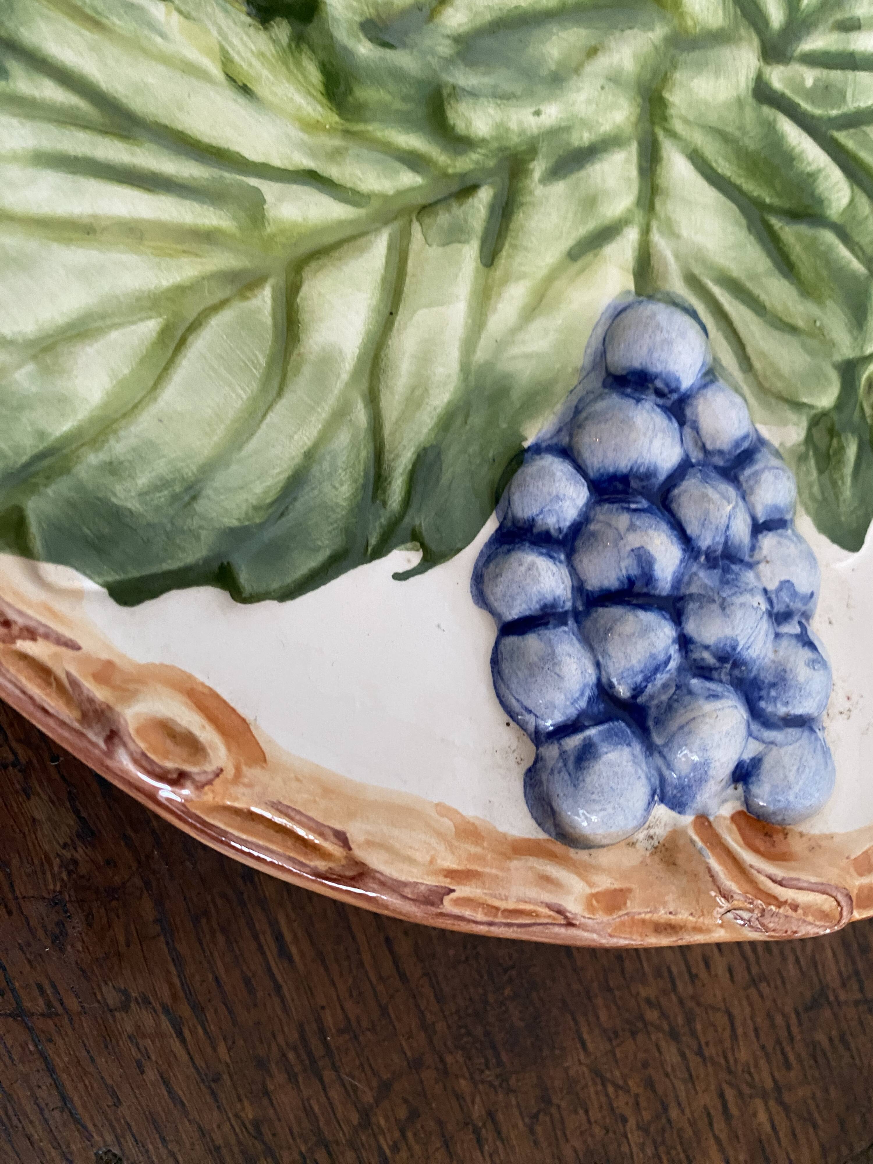 Beautiful vine pattern slip strainer