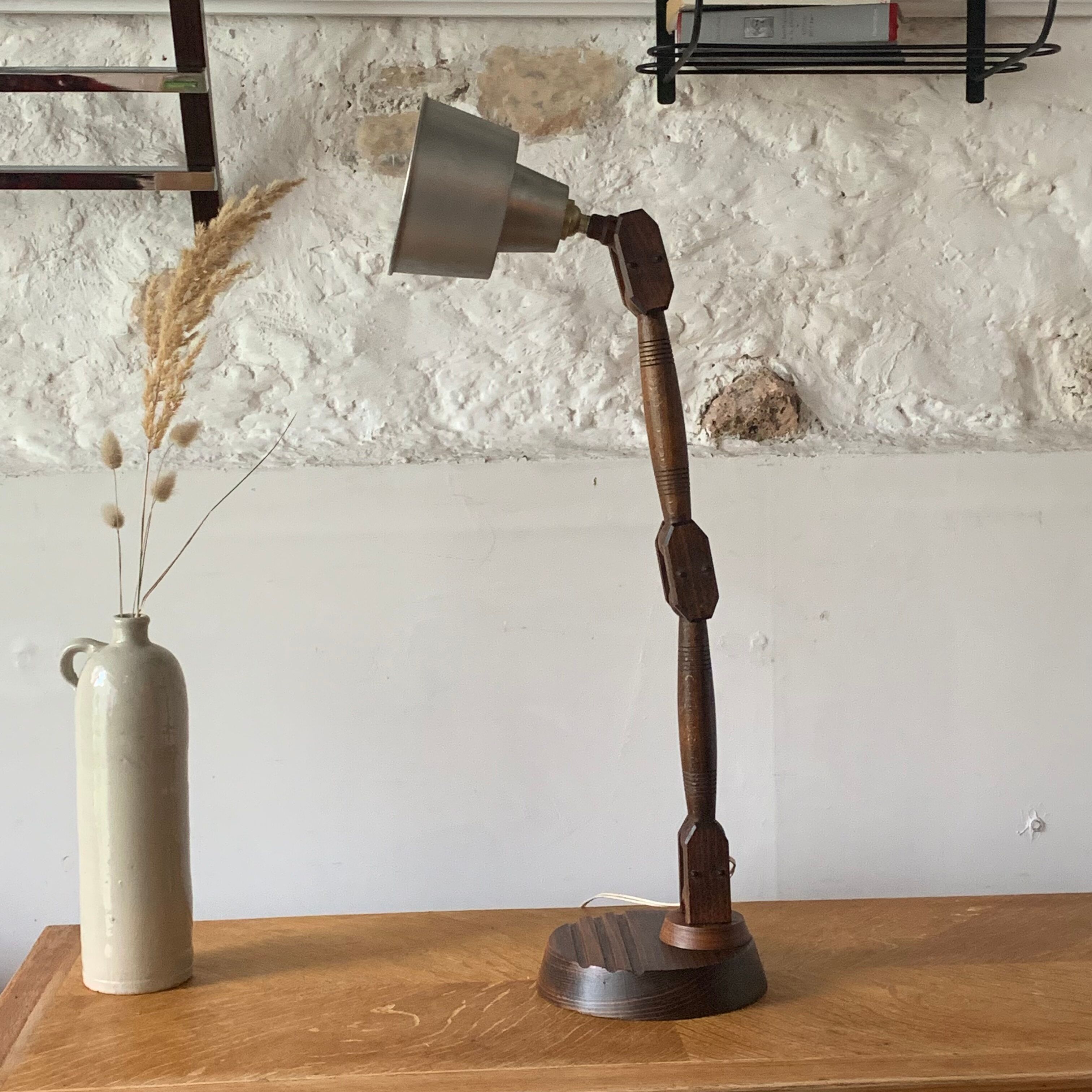 Articulated lamp in wood and vintage metal