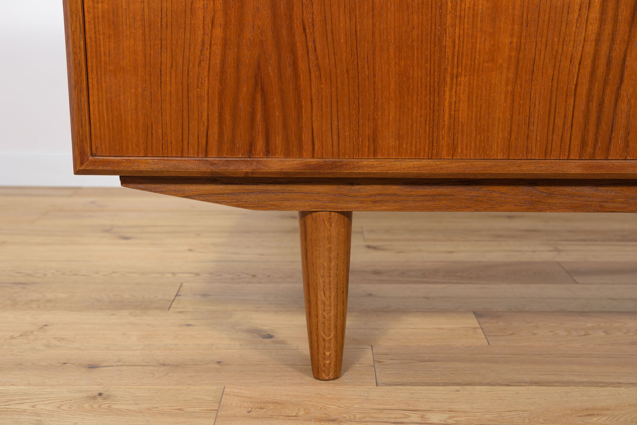 Enfilade en teck de Clausen & Son, années 1960