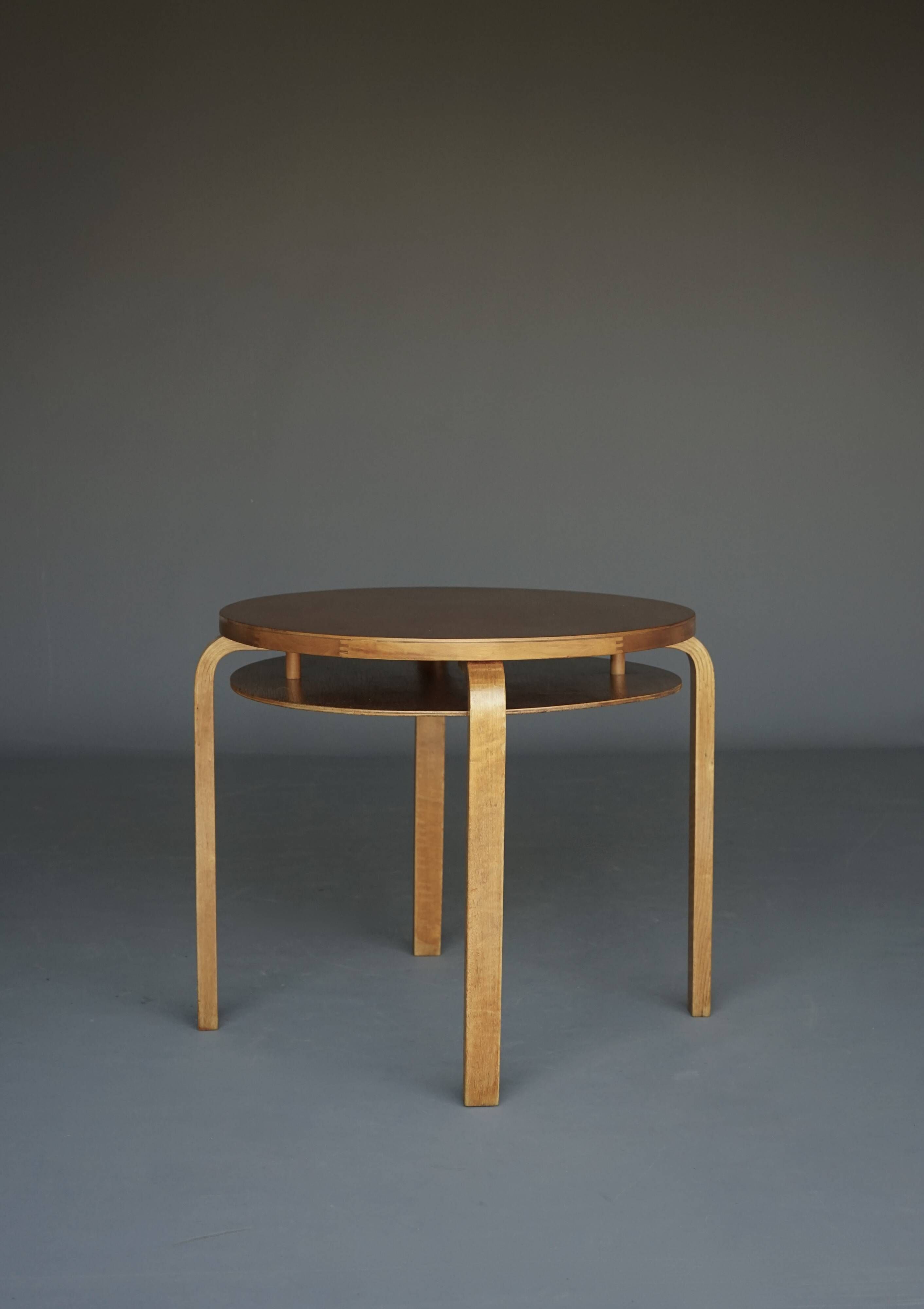 Alvar Aalto Model 70 two-tier Side Table in birch wood. Finland 1940s