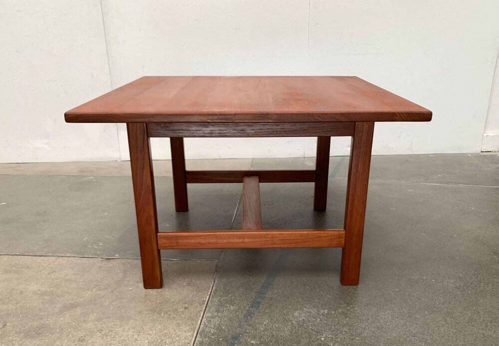 Mid-century Danish side table in teak by Kurt Østervig for Kp Møbler, 1960s