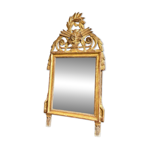 Miroir à fronton en - stuc